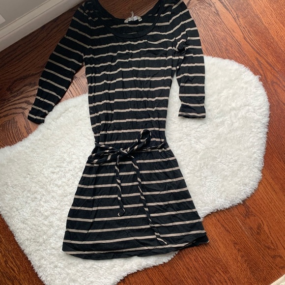BANANA REPUBLIC Black & Tan Striped Cotton & Modal Blend T-Shirt Dress XSmall - Picture 1 of 6